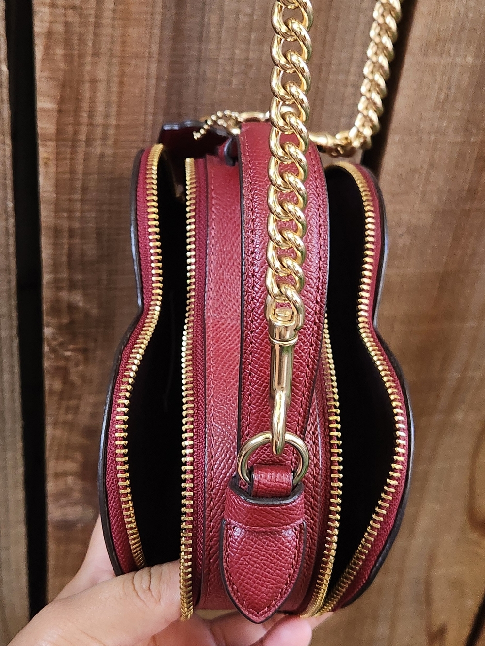 ❤️✨️COACH Signature Floral Heart Crossbody Bag👏🏼✨️ - Picture 11 of 16